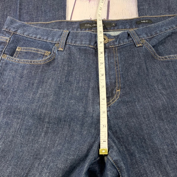 Calvin Klein Flare Fit Dark Wash Jeans Size 12 - Picture 6 of 8